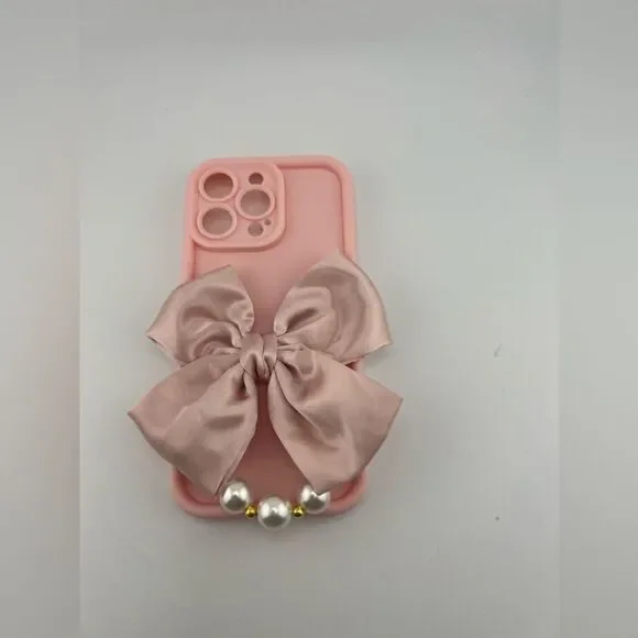 Pink Bow iPhone 16 Pro Max Case with Pearl. - Picture 5 of 6